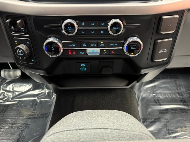 Certified 2022 Ford F150 XLT w/ Equipment Group 302A High image 19