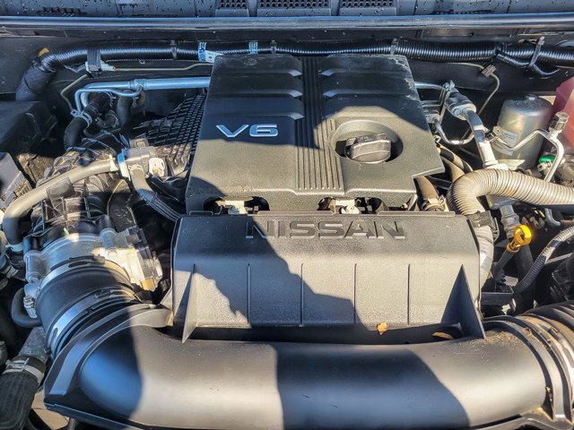 Used 2022 Nissan Frontier PRO-4X w/ Technology Package image 28