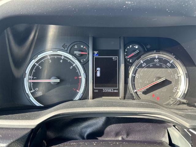 Used 2023 Toyota 4Runner TRD Off-Road AWD/4WD image 34