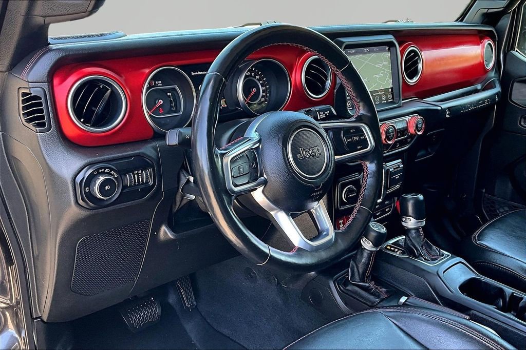 Used 2021 Jeep Wrangler Unlimited Rubicon AWD/4WD image 14
