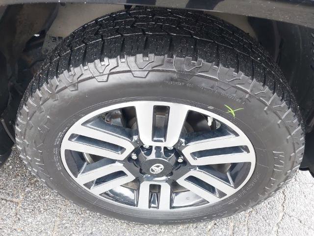 Used 2017 Toyota 4Runner Limited AWD/4WD image 14