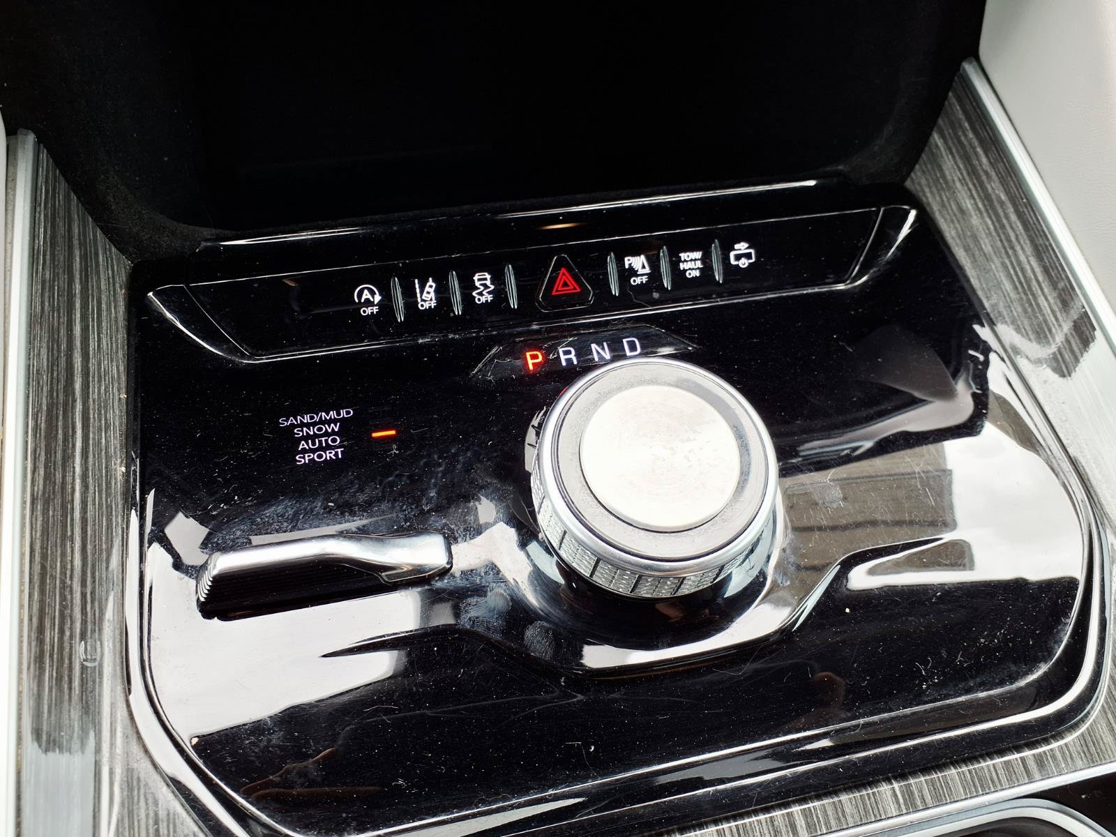 Used 2022 Jeep Wagoneer Series II AWD/4WD image 26