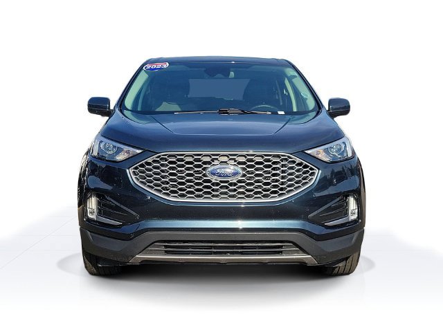 Certified 2023 Ford Edge SEL w/ Convenience Package AWD/4WD image 2