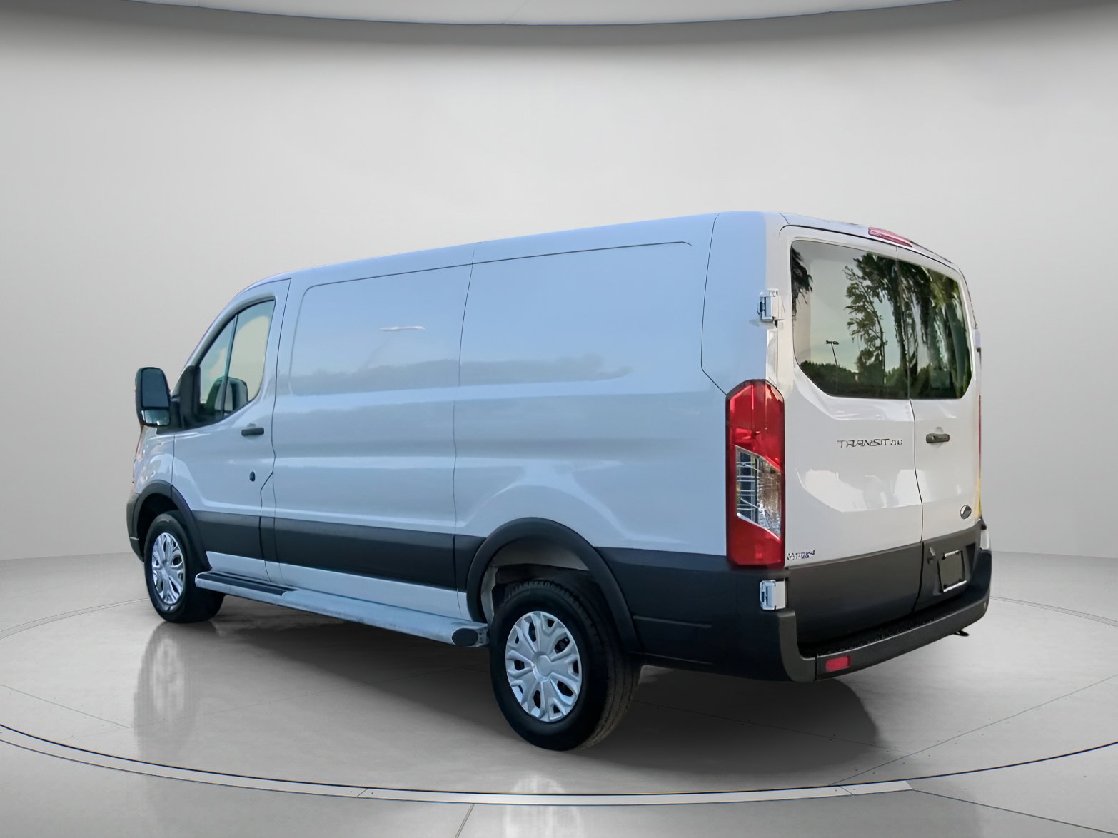 Certified 2025 Ford Transit 250 Low Roof w/ Exterior Upgrade Package RWD image 20