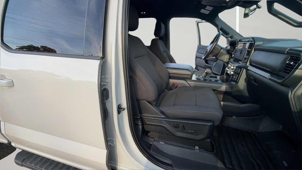 Certified 2024 Ford F150 XLT w/ Equipment Group 302A MID AWD/4WD image 29