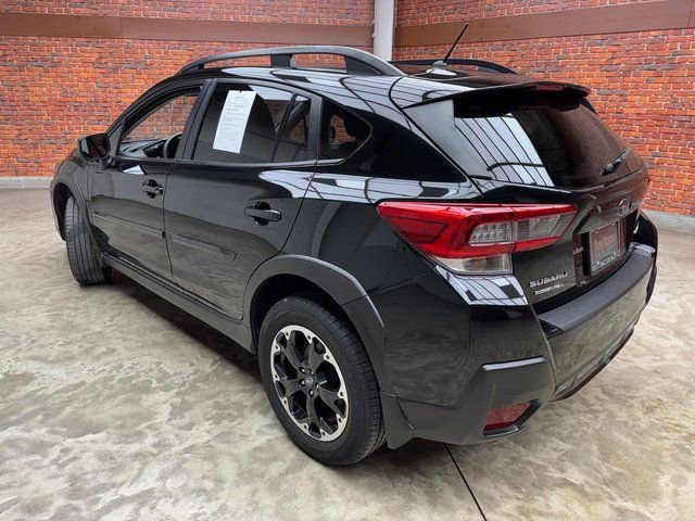 Used 2023 Subaru Crosstrek 2.0i image 3