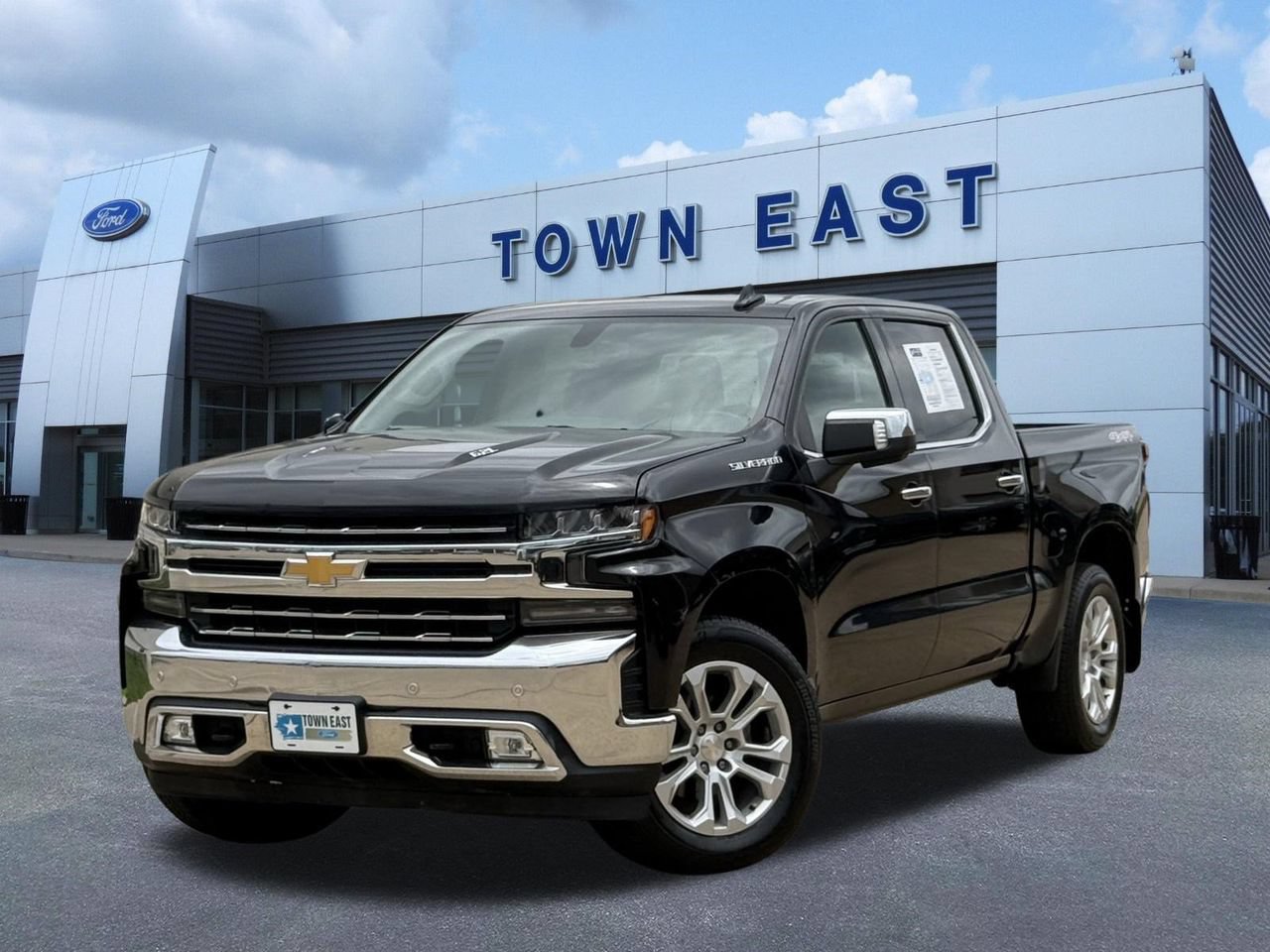 Used 2019 Chevrolet Silverado 1500 LTZ w/ LTZ Plus Package AWD/4WD video 1