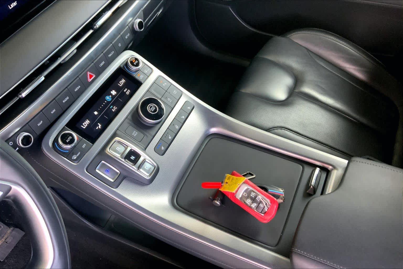 Used 2023 Hyundai Palisade Calligraphy FWD image 16