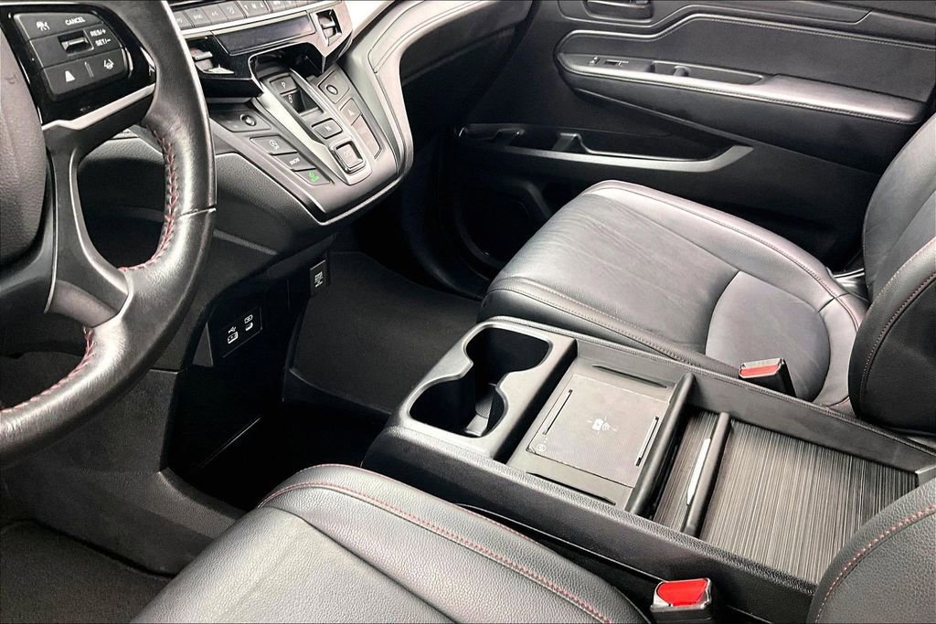 Used 2025 Honda Odyssey Sport-L image 15