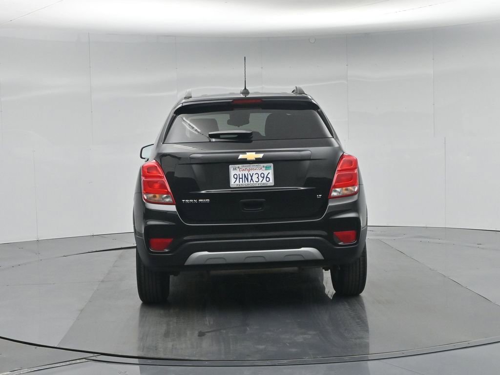 Used 2020 Chevrolet Trax LT w/ LT Convenience Package AWD/4WD image 31