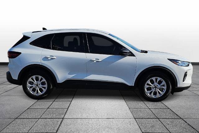 Certified 2025 Ford Escape Active w/ Tech Pack #1 FWD image 4