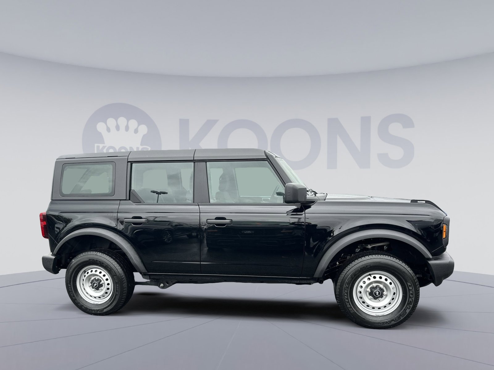 Certified 2025 Ford Bronco 4-Door AWD/4WD image 17