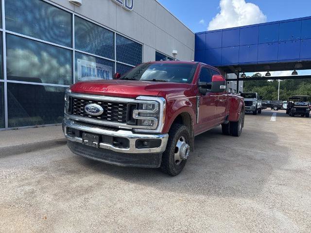 Certified 2023 Ford F350 Lariat w/ Lariat Ultimate Package AWD/4WD image 3