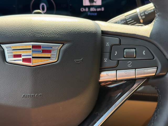 Used 2024 Cadillac Escalade ESV Premium Luxury w/ Performance Package AWD/4WD image 34