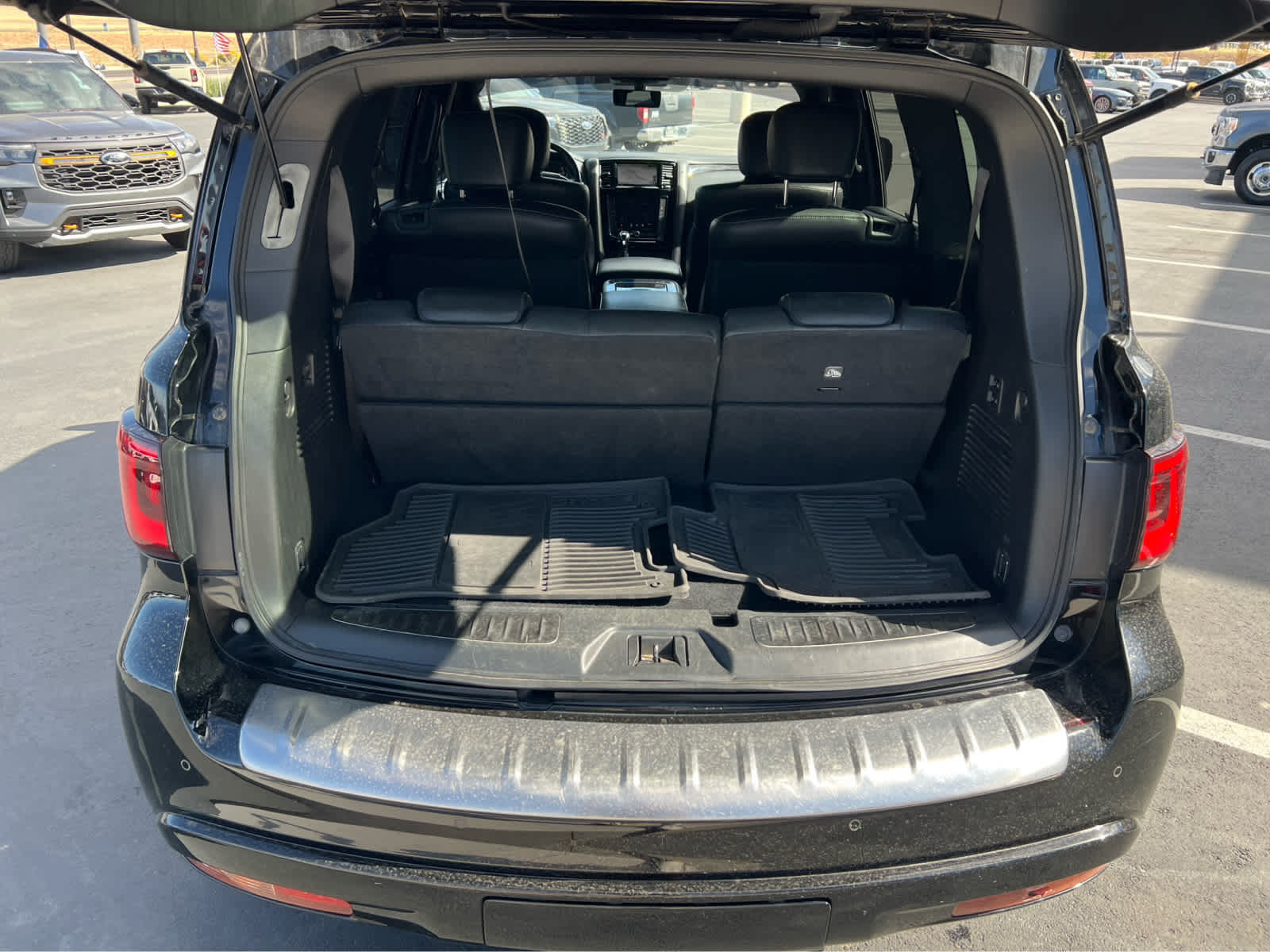 Used 2020 INFINITI QX80 Luxe w/ Edition 30 Package AWD/4WD image 21
