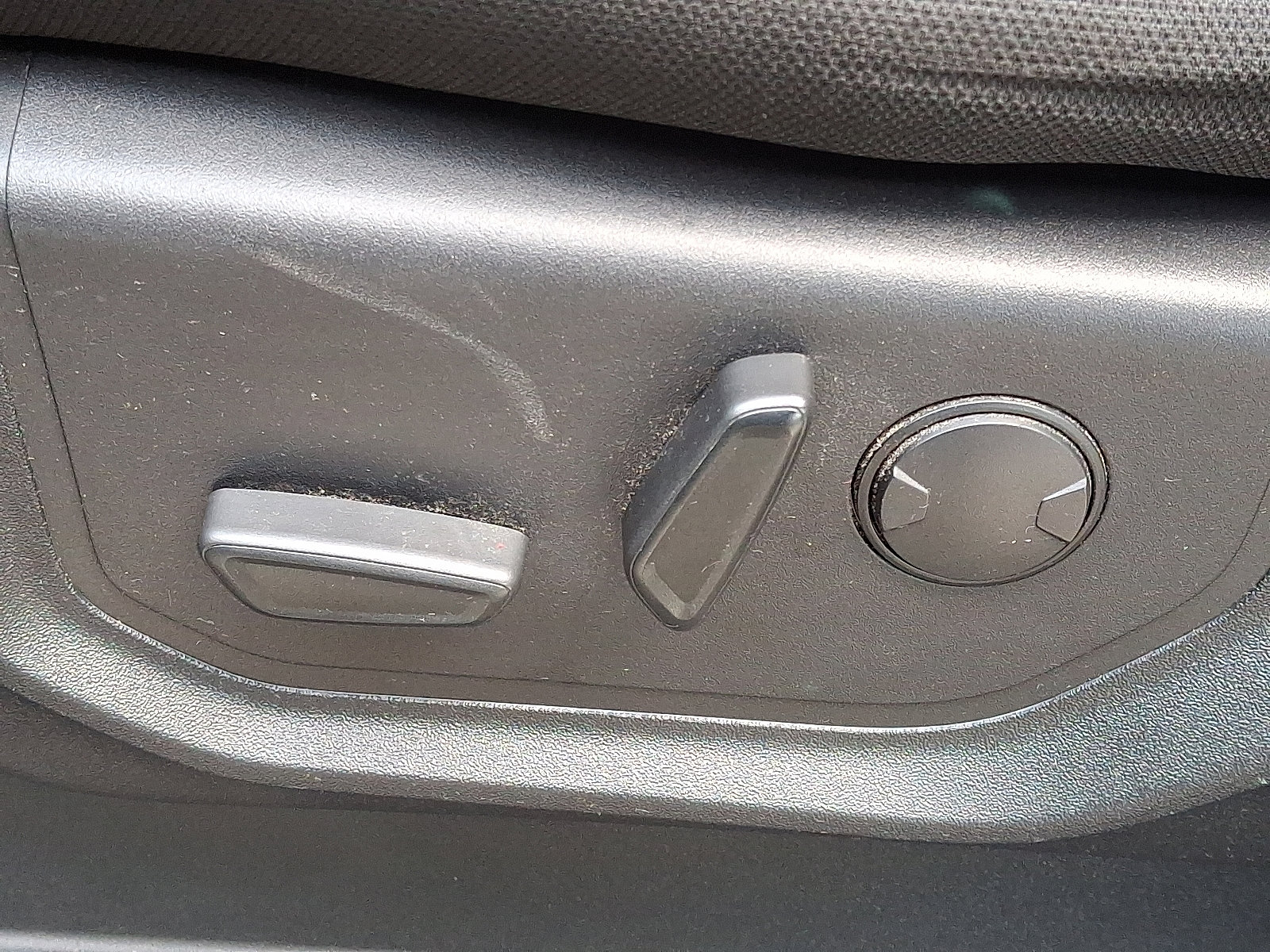 Certified 2019 Ford F150 XLT w/ Equipment Group 302A Luxury image 18