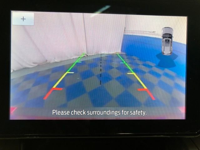 Certified 2021 Ford Explorer XLT w/ Equipment Group 202A image 19