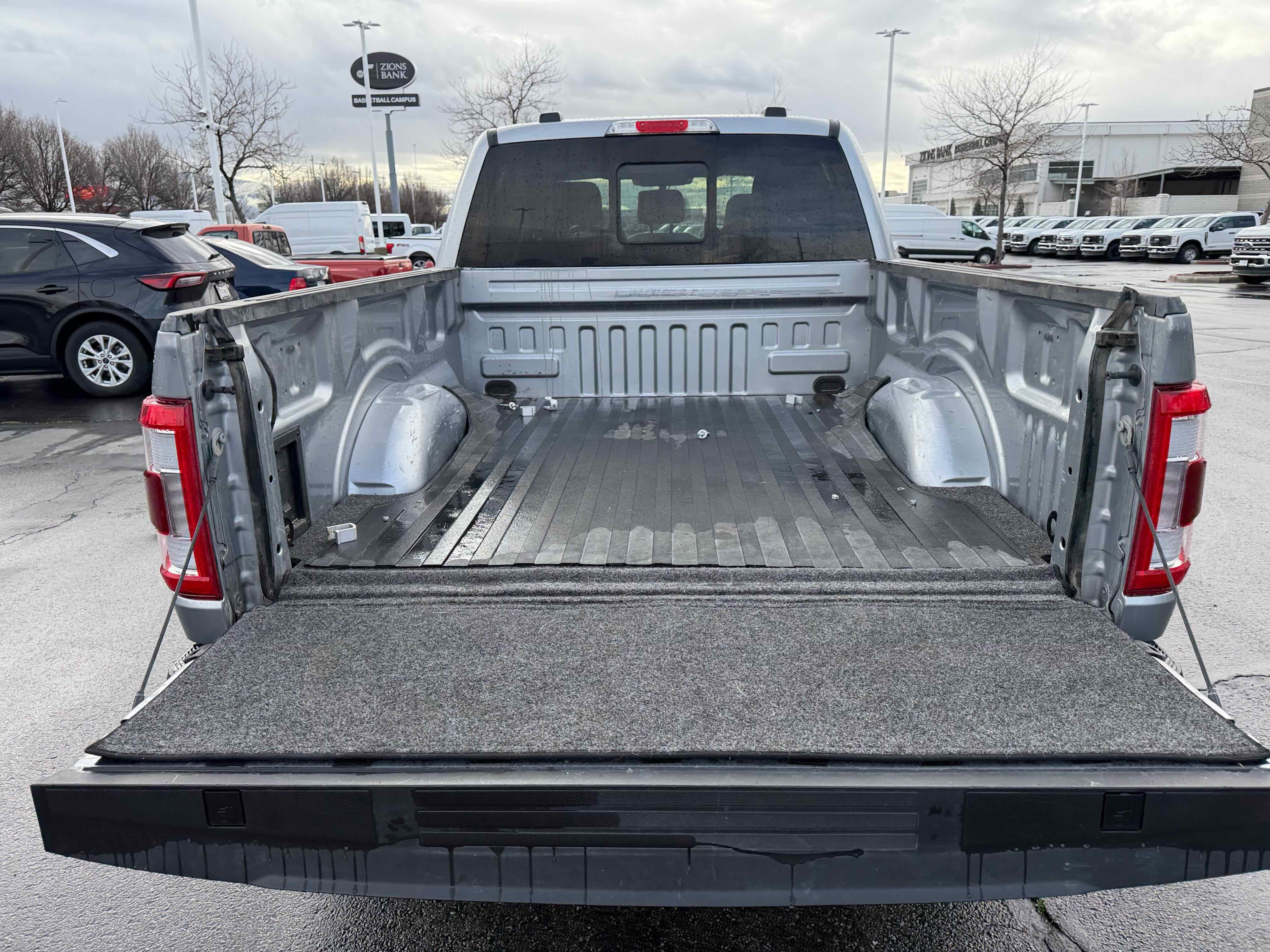 Certified 2022 Ford F150 Lariat w/ Equipment Group 502A High image 31