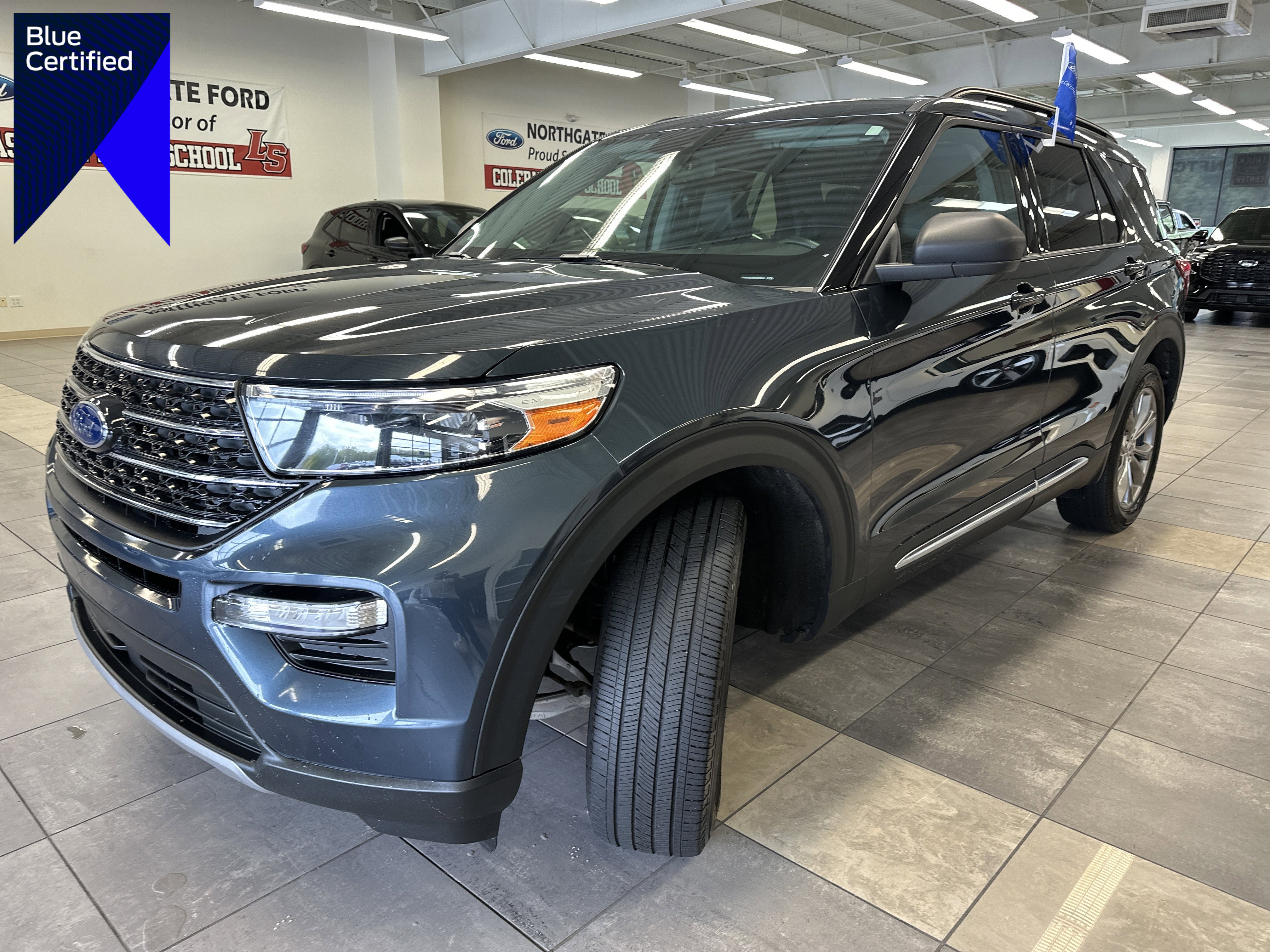 Certified 2022 Ford Explorer XLT w/ Equipment Group 202A