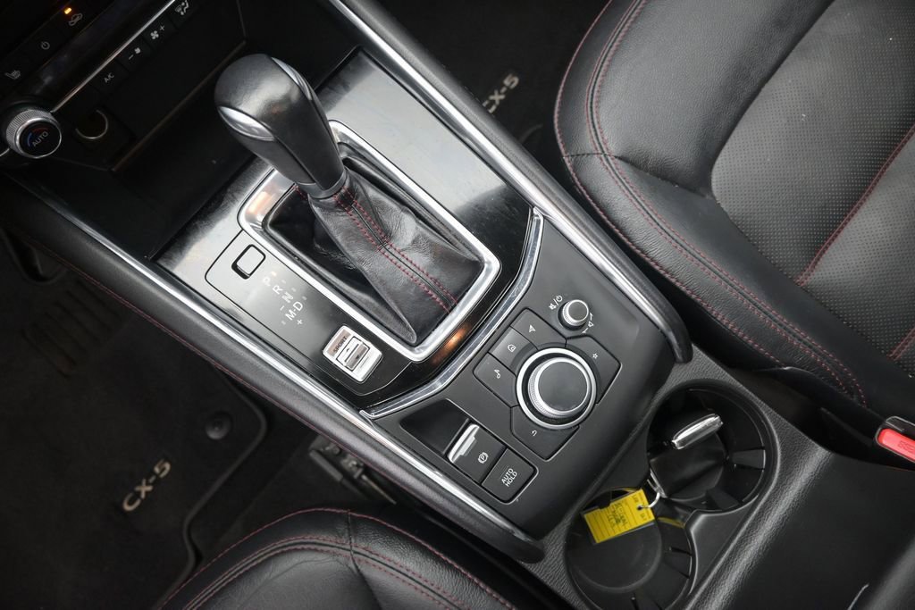 Used 2021 MAZDA CX-5 Carbon Edition FWD image 24