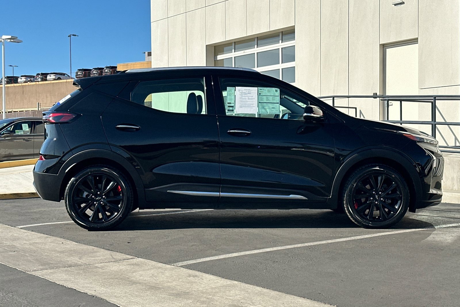 Used 2023 Chevrolet Bolt EUV Premier w/ Redline Edition image 2