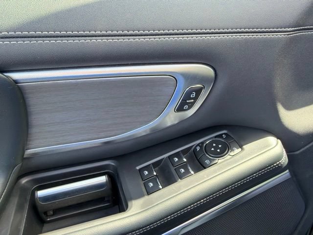 Certified 2025 Ford Expedition Platinum AWD/4WD image 19
