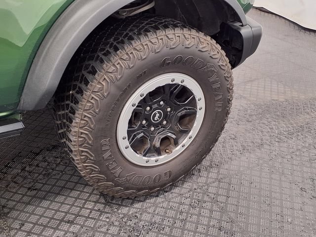 Certified 2022 Ford Bronco Black Diamond w/ Sasquatch Package AWD/4WD image 28
