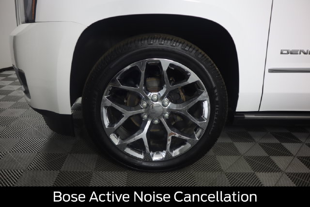Used 2020 GMC Yukon Denali w/ Denali Ultimate Package AWD/4WD image 27