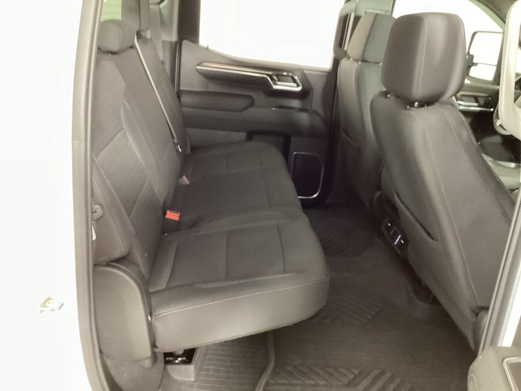 Used 2023 Chevrolet Silverado 1500 RST AWD/4WD image 32