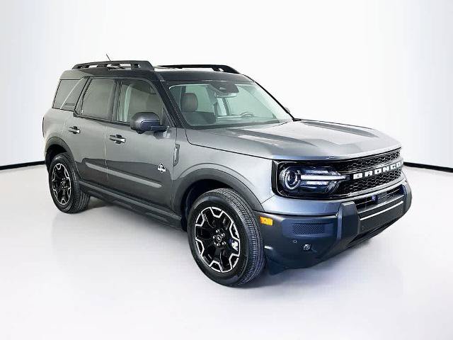Certified 2025 Ford Bronco Sport Outer Banks w/ Outer Banks Tech Package+ AWD/4WD image 23