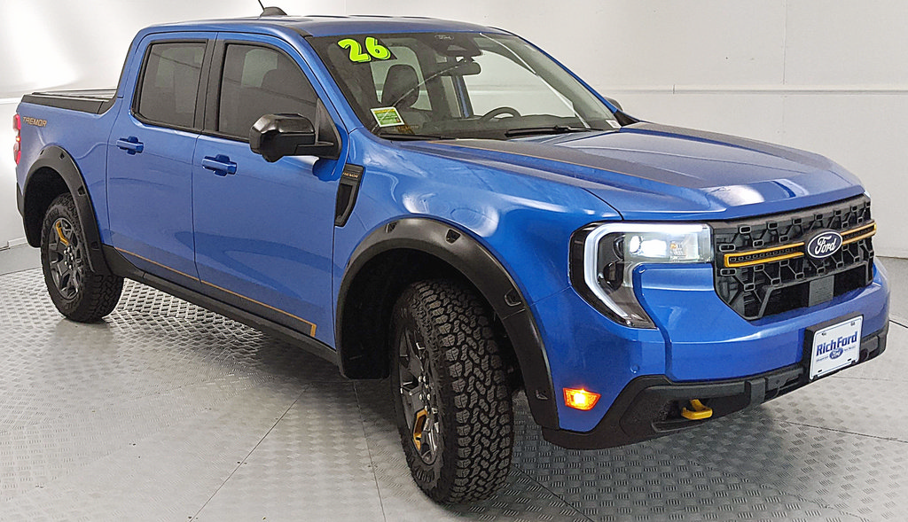 Certified 2026 Ford Maverick Tremor AWD/4WD image 1