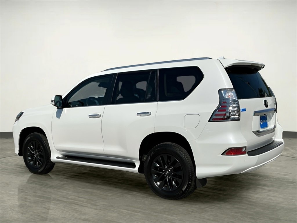 Used 2022 Lexus GX 460 Premium image 3