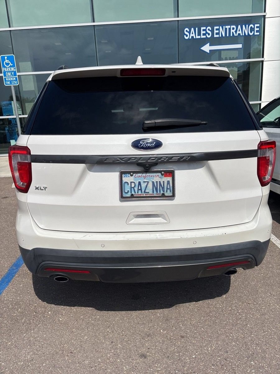 Certified 2017 Ford Explorer XLT w/ Equipment Group 202A FWD image 4