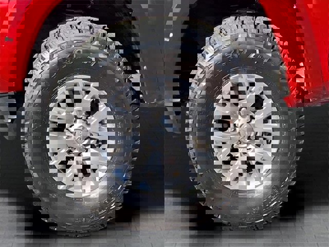 Used 2018 Toyota Tacoma SR5 image 9