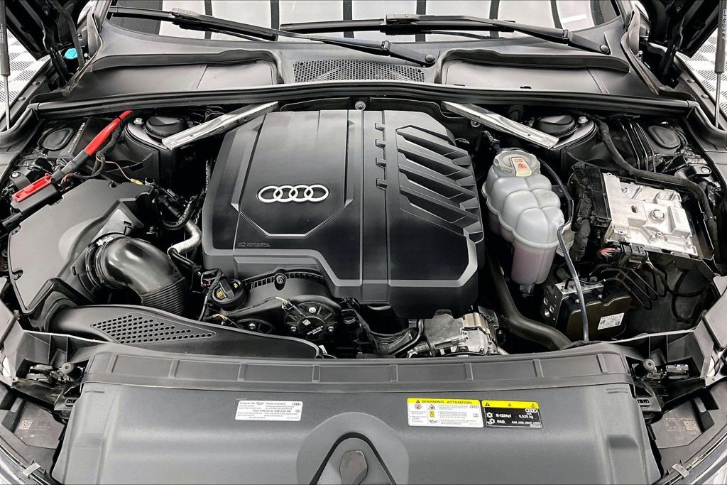 Used 2021 Audi A4 2.0T Premium Plus w/ Premium Plus Package AWD/4WD image 10