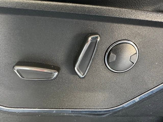 Certified 2023 Ford F150 Lariat w/ Equipment Group 502A High image 31