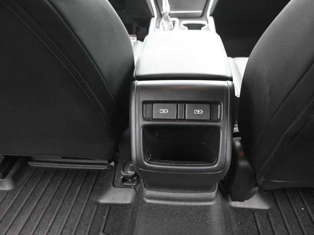 Used 2022 Honda Accord Sport image 12