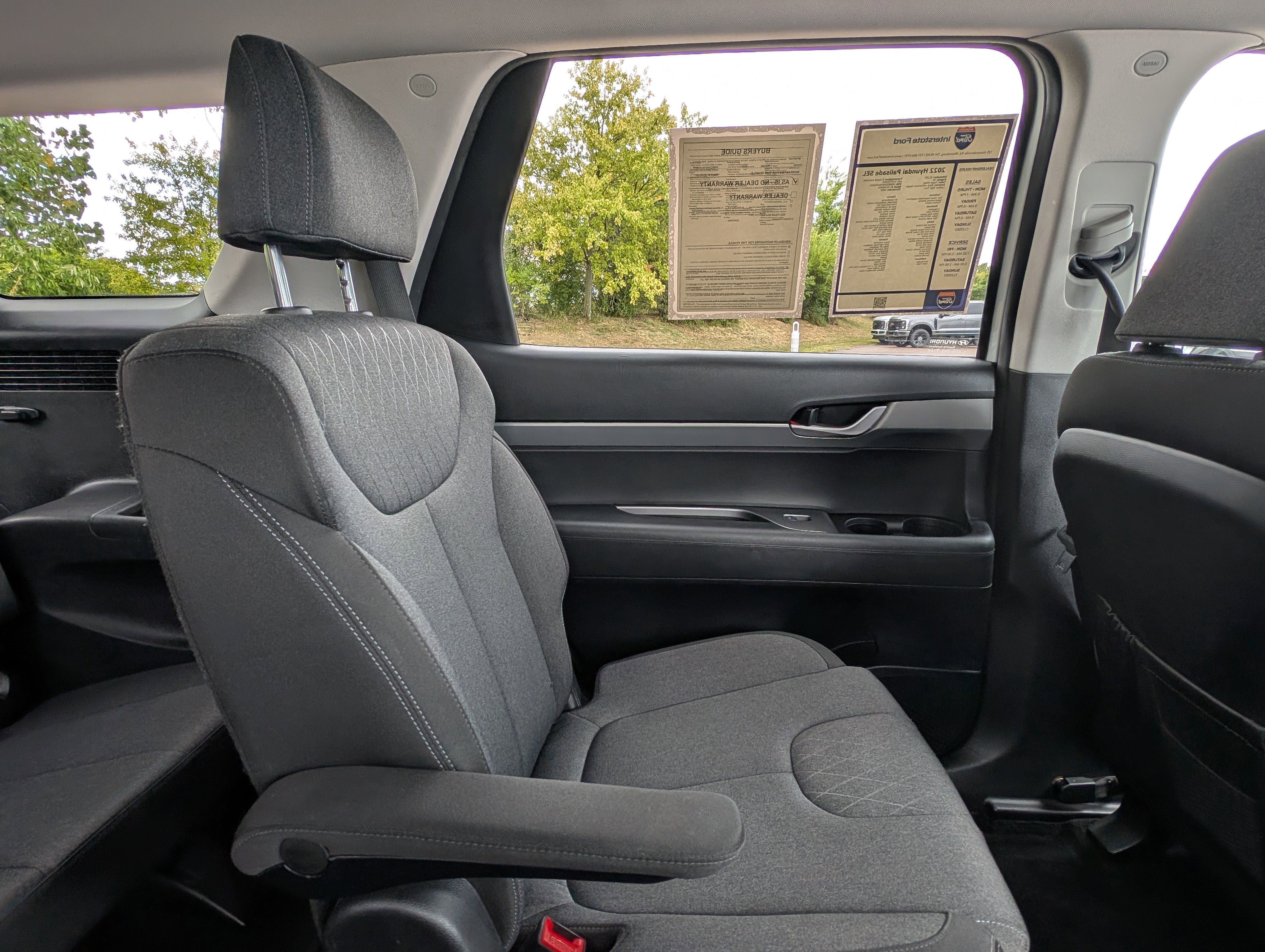 Used 2022 Hyundai Palisade SEL w/ Cargo Package image 32