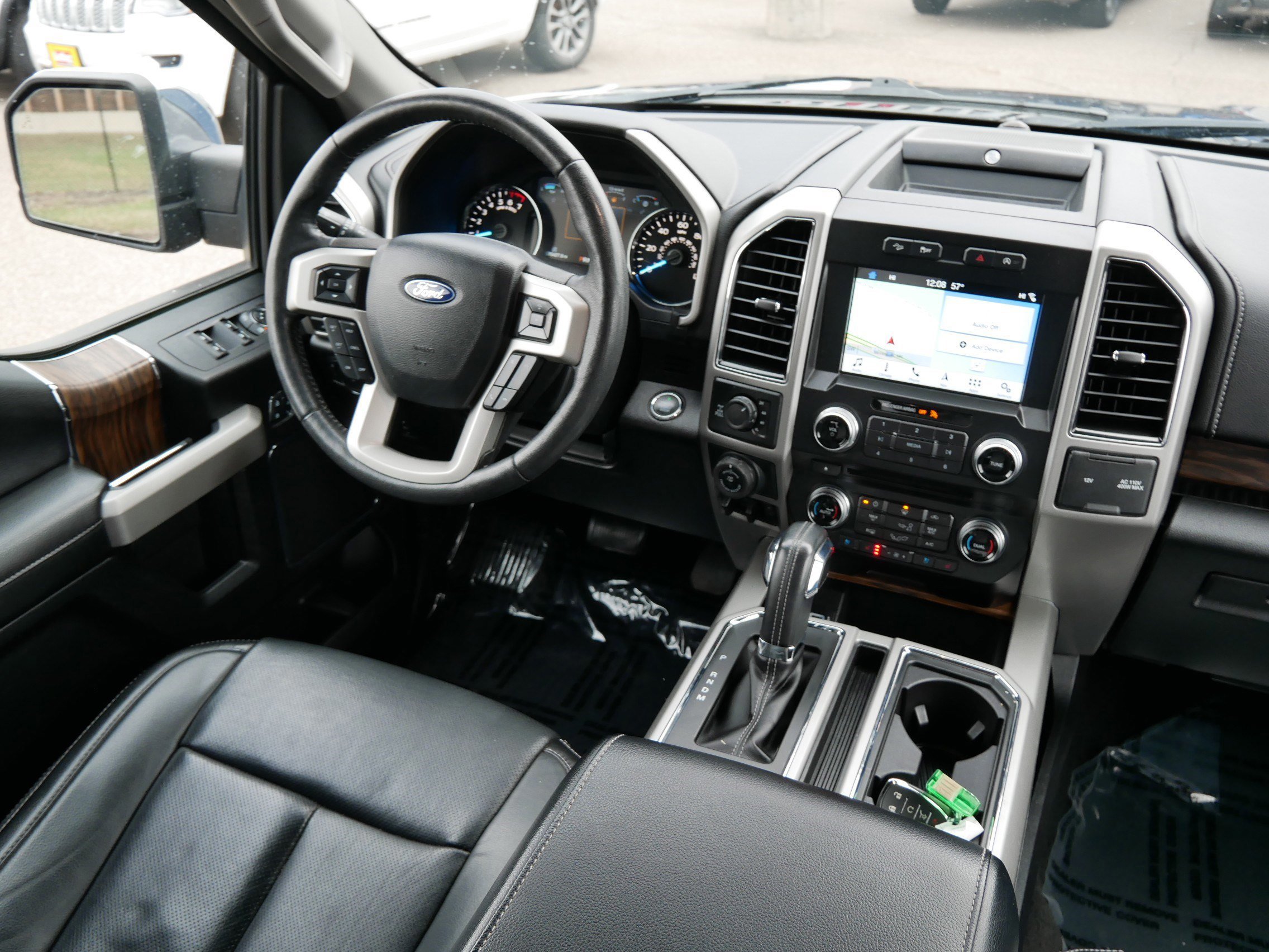 Certified 2018 Ford F150 Lariat w/ Equipment Group 502A Luxury image 9