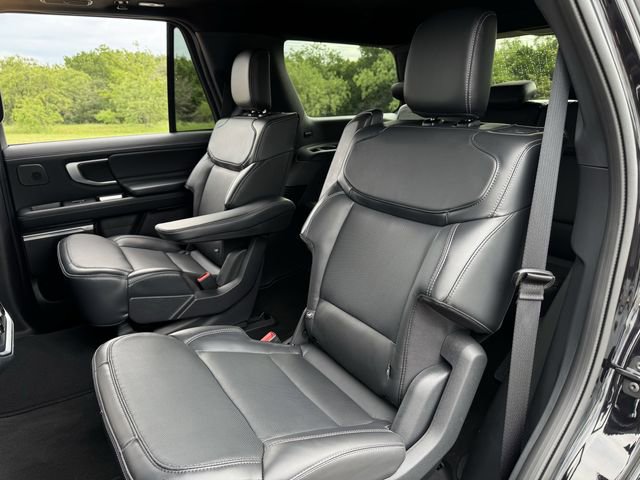 Certified 2026 Ford Expedition Platinum AWD/4WD image 28