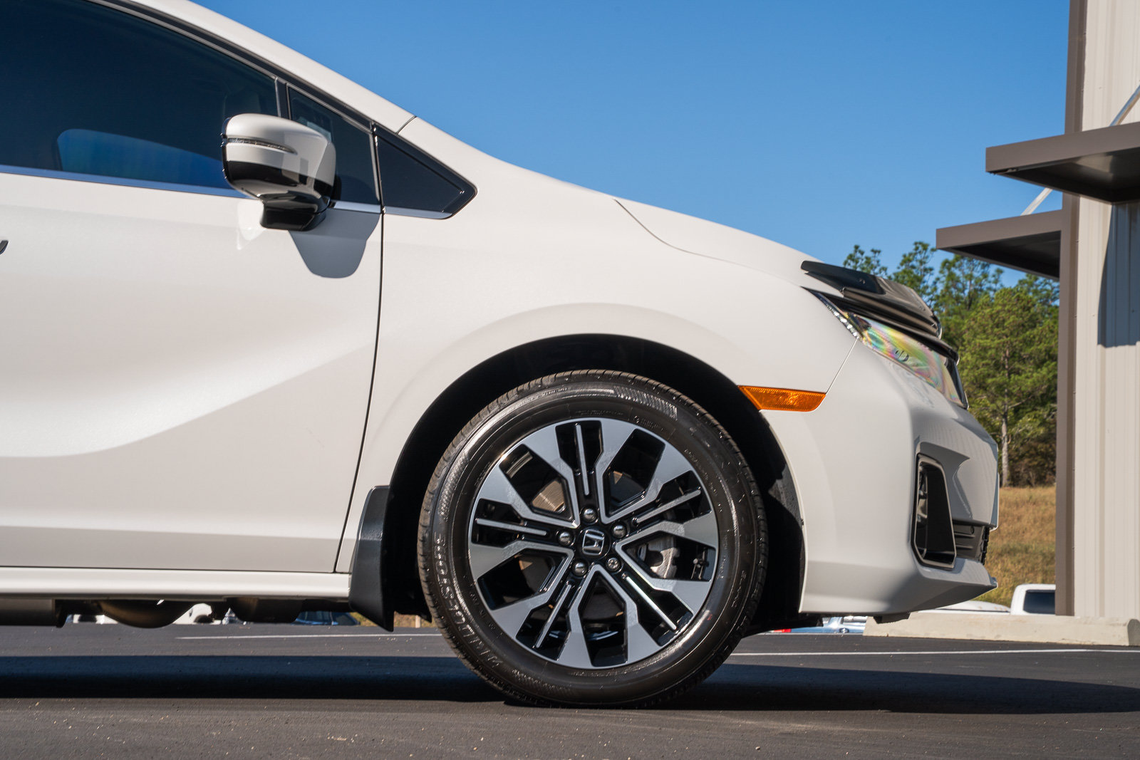 Used 2026 Honda Odyssey Elite image 9