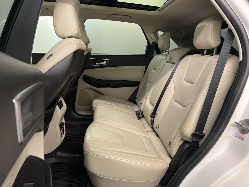 Certified 2021 Ford Edge Titanium w/ Class II Trailer Tow Package image 29