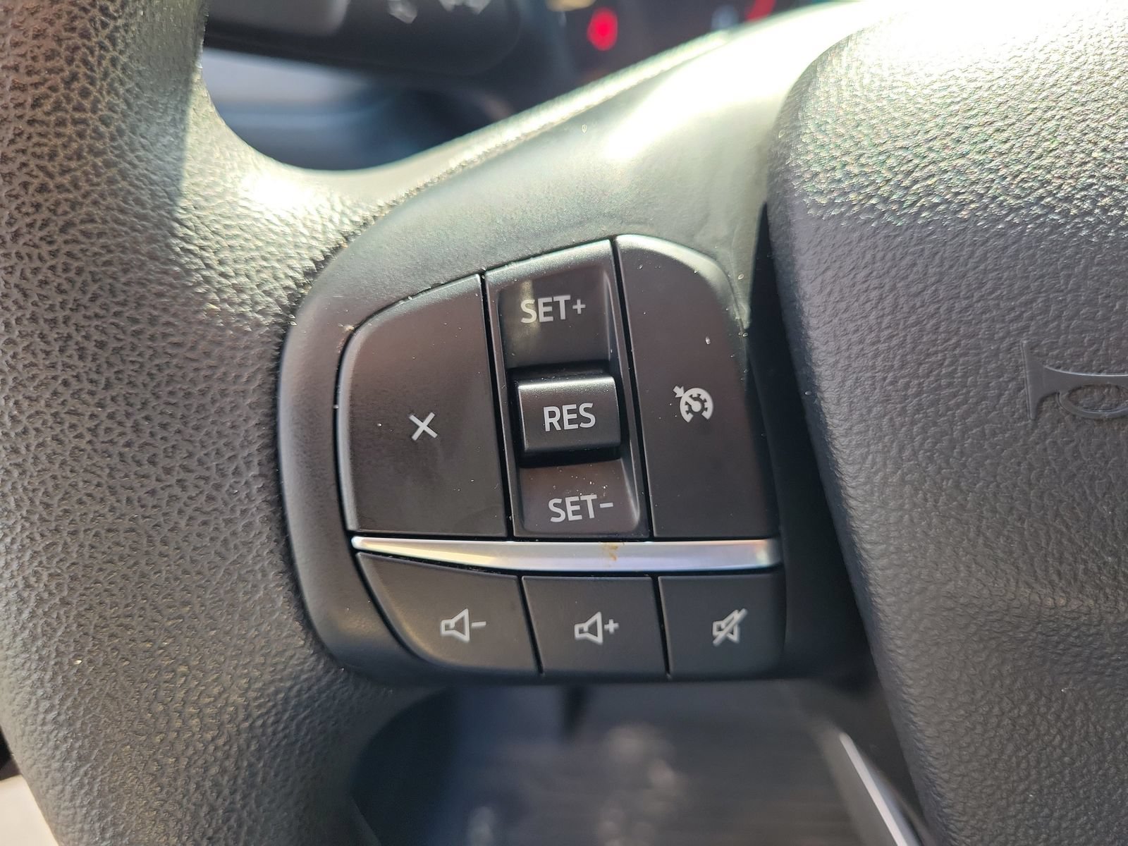 Certified 2024 Ford Maverick XL FWD image 16