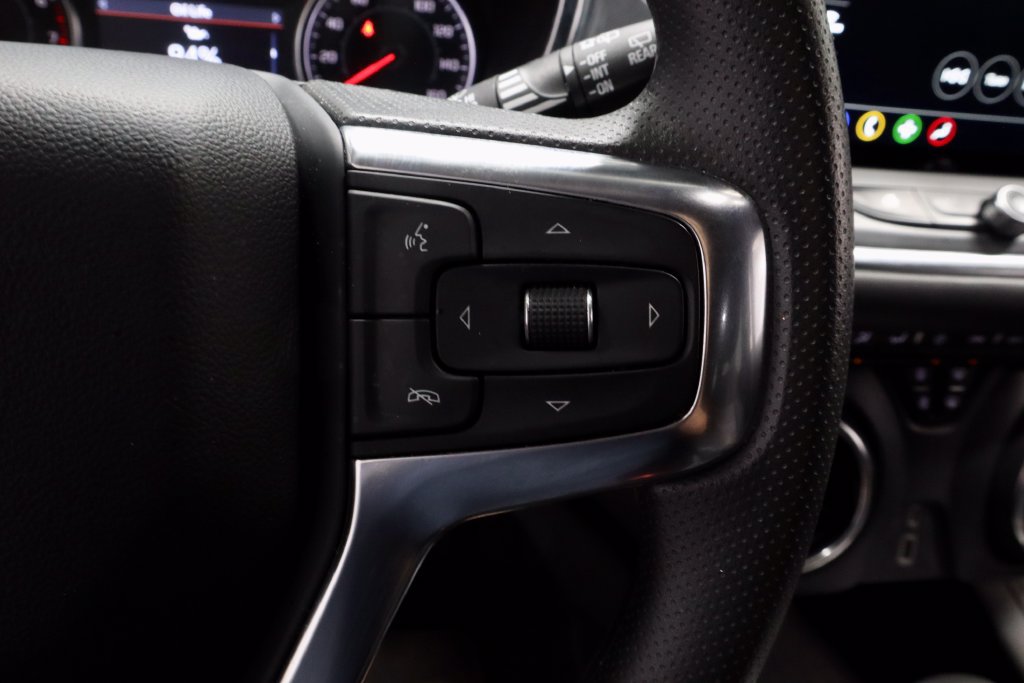 Used 2025 Chevrolet Blazer LT FWD image 29