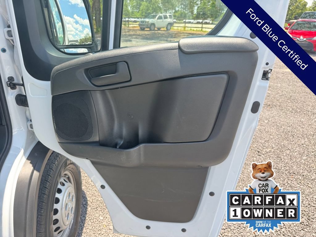 Used 2025 RAM ProMaster 2500 w/ Convenience Group FWD image 24