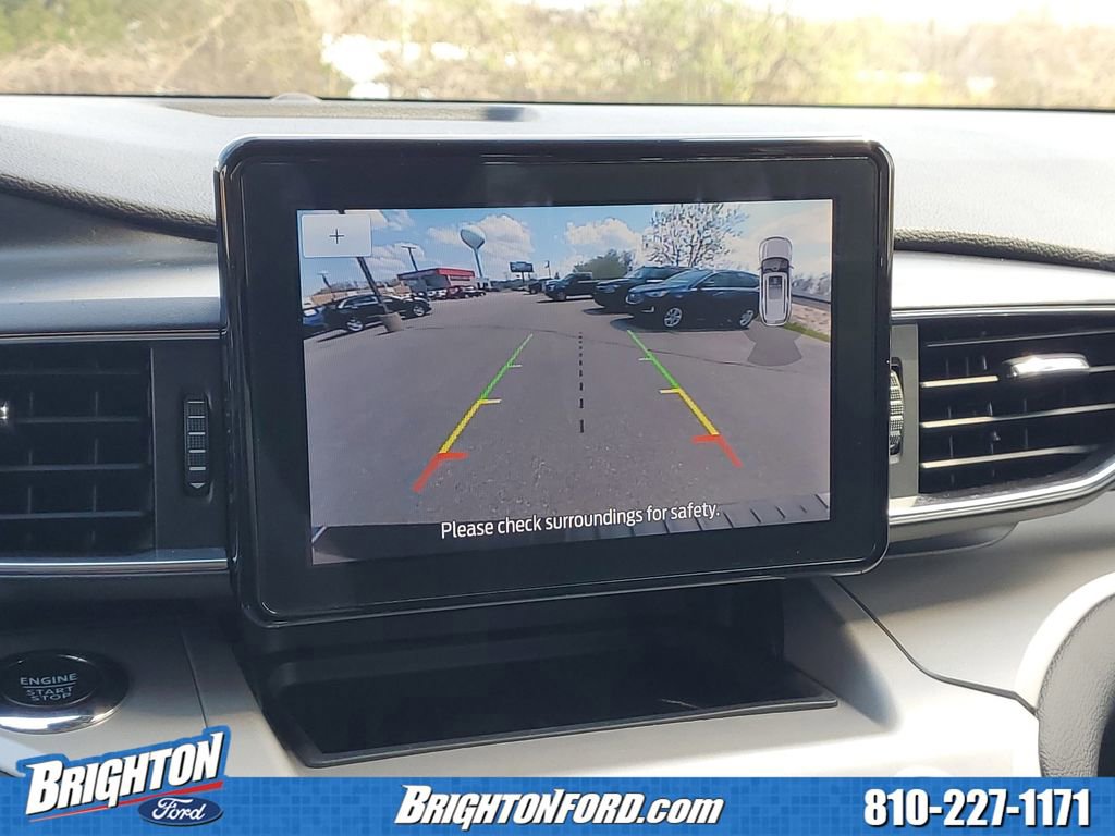 Certified 2024 Ford Explorer XLT w/ Equipment Group 202A image 24