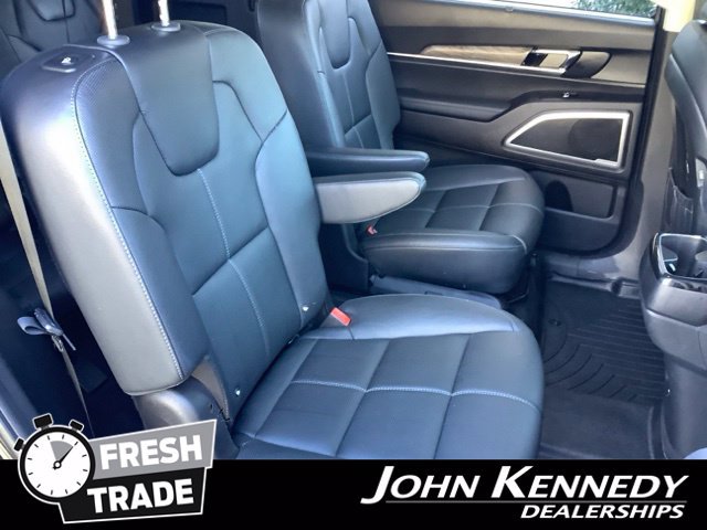 Used 2020 Kia Telluride EX w/ EX Premium Package AWD/4WD image 27