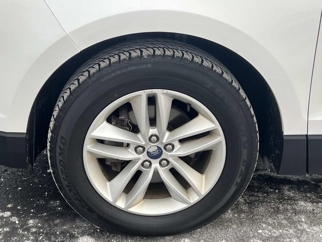 Certified 2018 Ford Edge SEL w/ Equipment Group 201A image 10