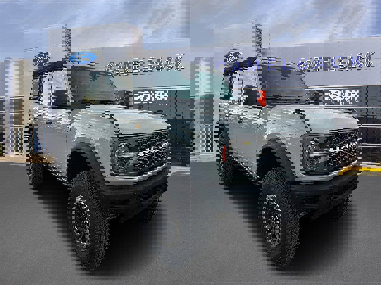 Certified 2022 Ford Bronco Badlands image 3