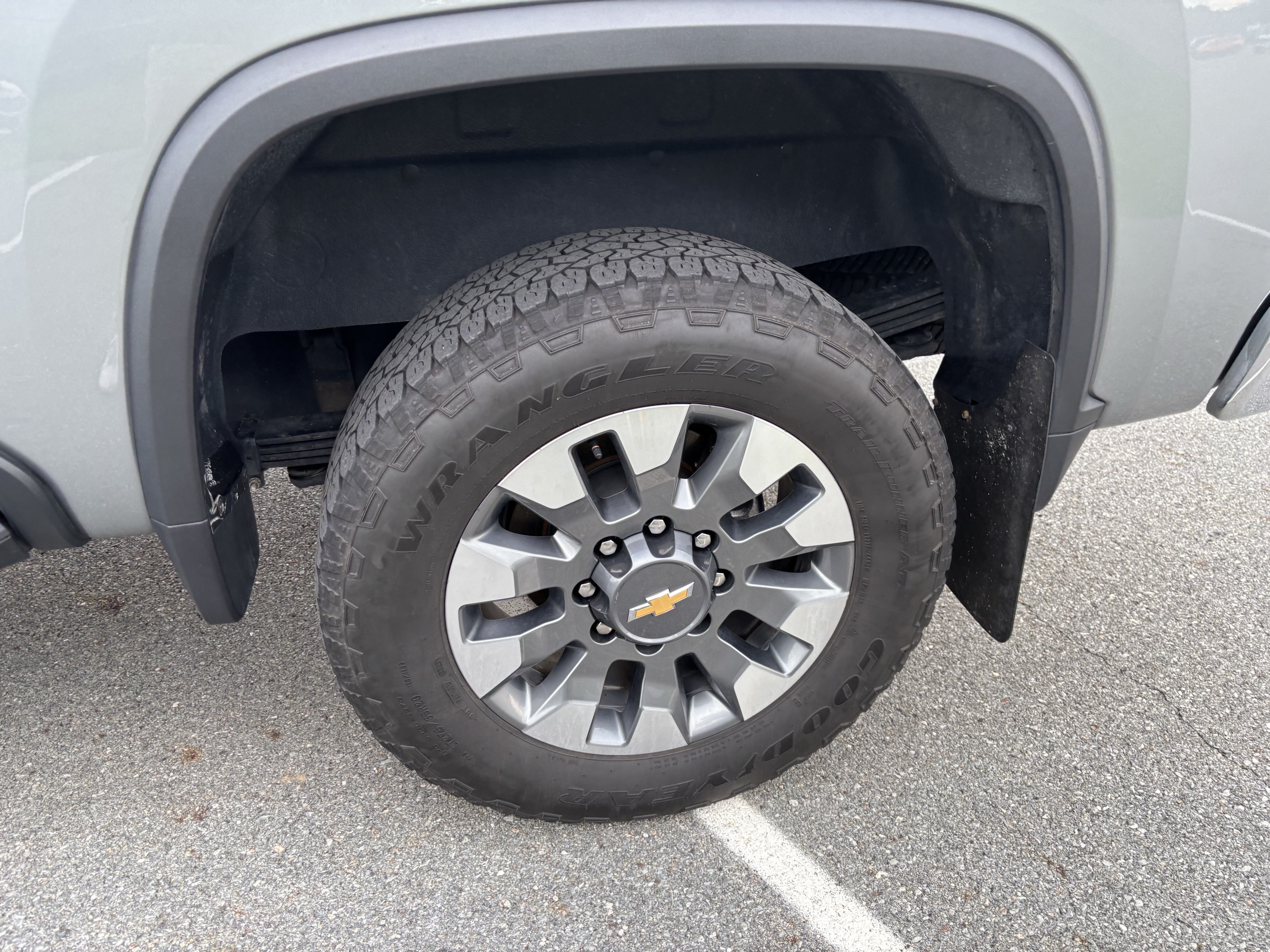 Used 2024 Chevrolet Silverado 2500 LT w/ All Star Edition AWD/4WD image 47